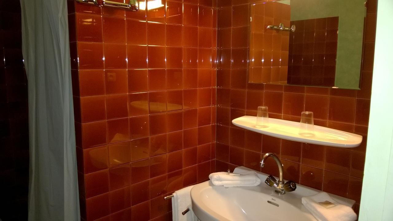 Hotel Beau Rivage 2*